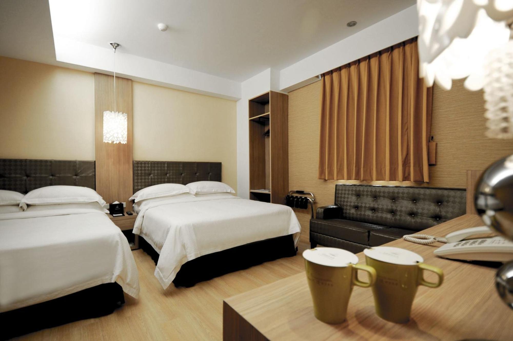 The Riverside Hotel Heng-ch'un Habitación foto